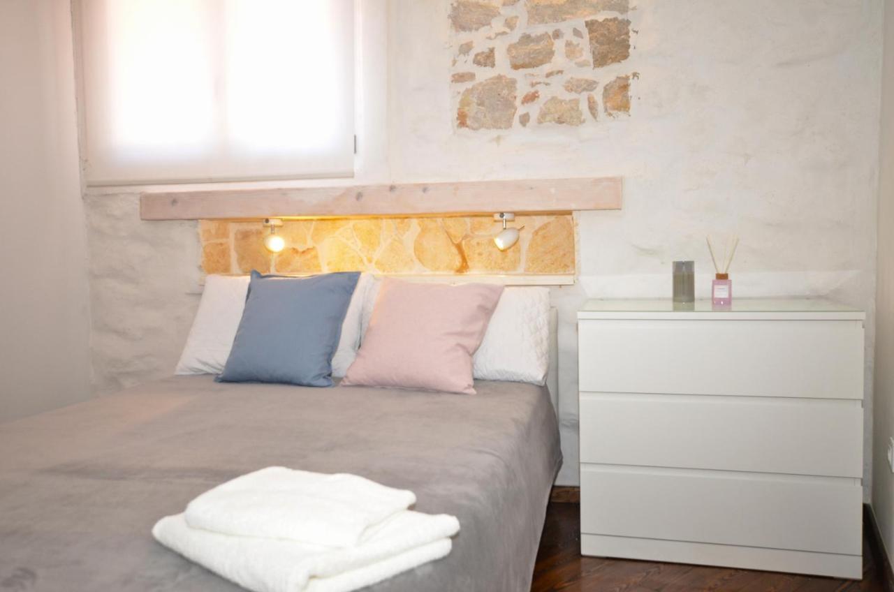 Pisinium Apartment Rovigno Esterno foto
